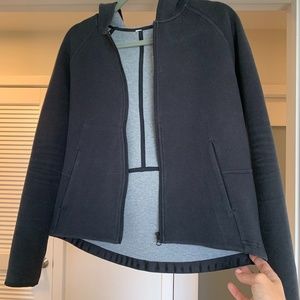 Lululemon Zipper